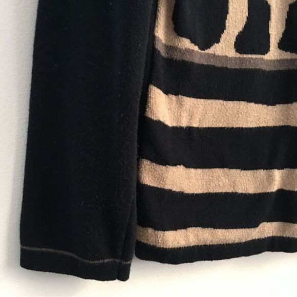 Skovhuus Animal Print Sweater | Size Medium - Picture 5 of 7